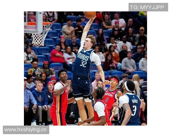 锡安半场表现惊艳13投8中砍下20分5篮板次节独得12分展现统治力