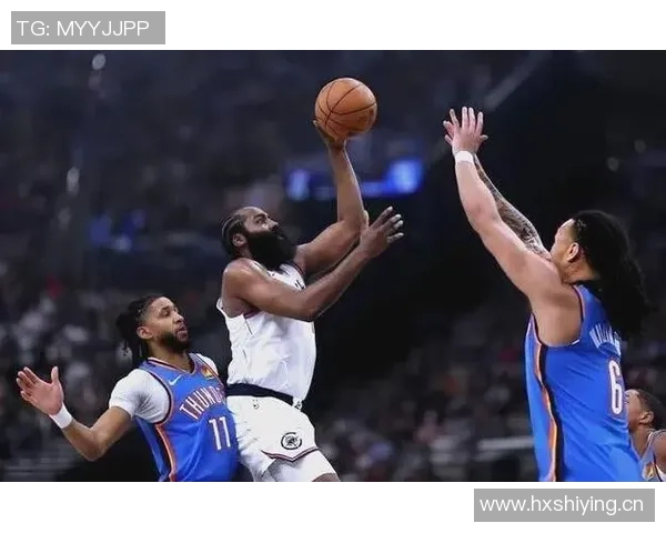 哈登带伤坚持出战31分钟贡献13分6助攻3抢断表现令人担忧